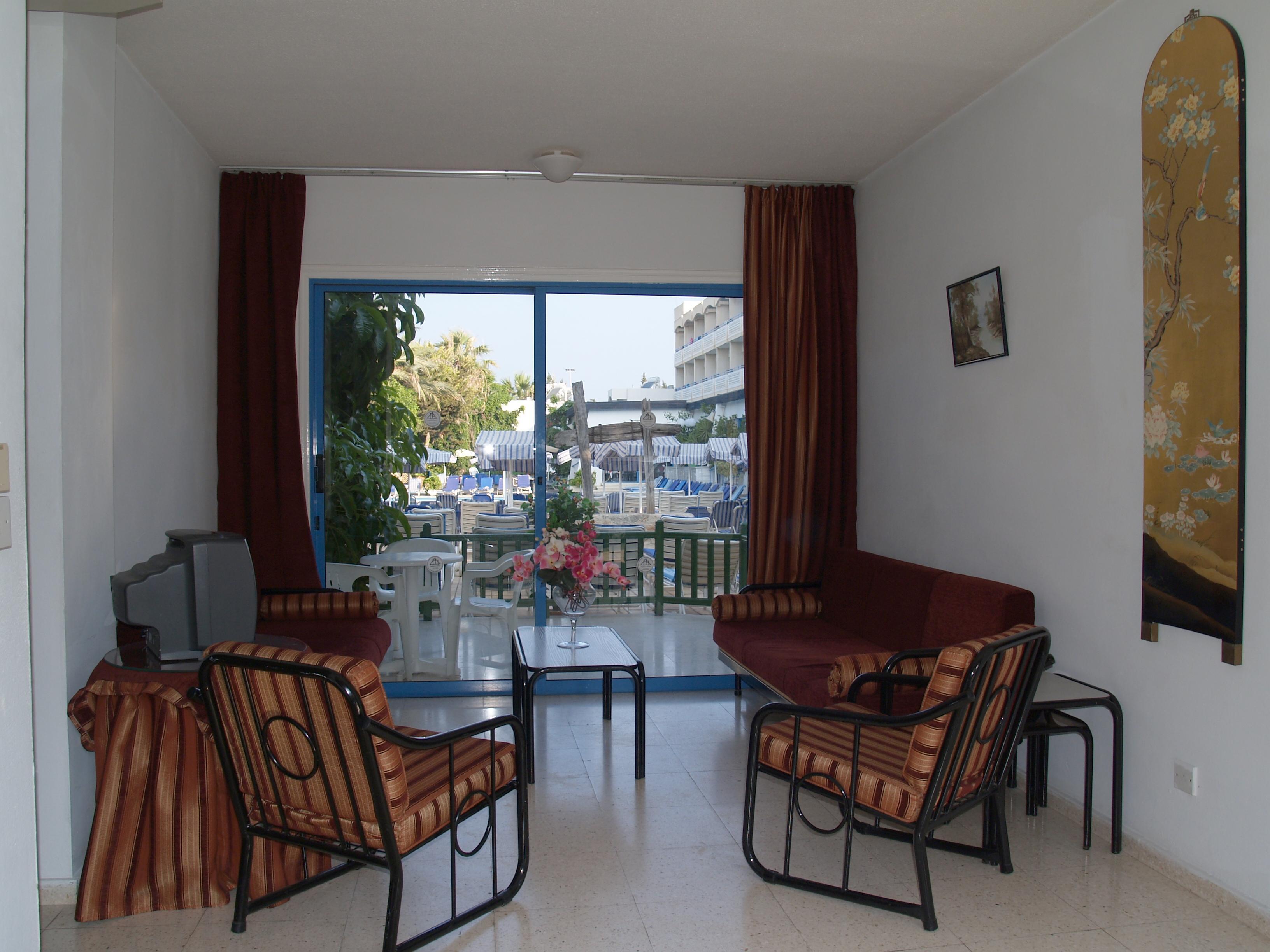 Paphiessa Hotel & Apartments Paphos Exteriér fotografie